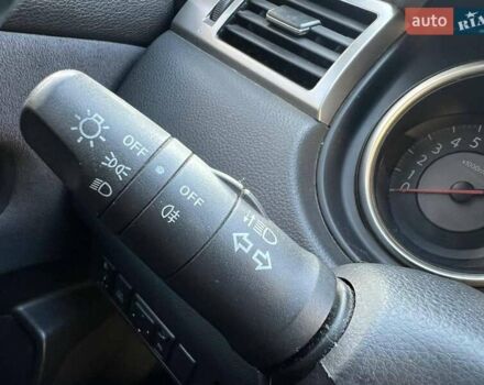 Бежевий Ніссан Тііда, об'ємом двигуна 1.6 л та пробігом 244 тис. км за 4700 $, фото 17 на Automoto.ua