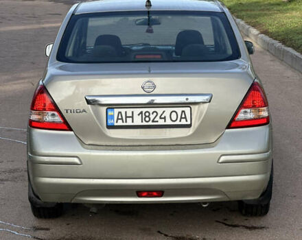 Бежевий Ніссан Тііда, об'ємом двигуна 1.6 л та пробігом 165 тис. км за 6600 $, фото 4 на Automoto.ua