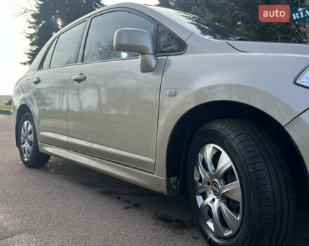 Бежевий Ніссан Тііда, об'ємом двигуна 1.6 л та пробігом 165 тис. км за 6600 $, фото 32 на Automoto.ua