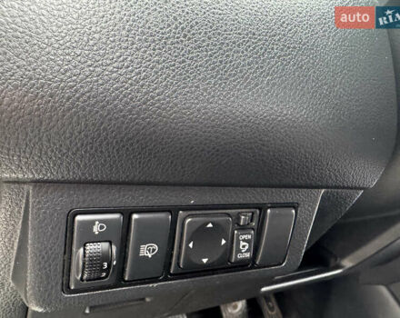 Бежевый Ниссан Тиида, объемом двигателя 1.6 л и пробегом 152 тыс. км за 6999 $, фото 24 на Automoto.ua