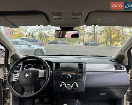 Бежевый Ниссан Тиида, объемом двигателя 1.6 л и пробегом 152 тыс. км за 6999 $, фото 18 на Automoto.ua