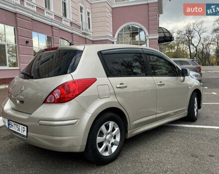 Бежевый Ниссан Тиида, объемом двигателя 1.6 л и пробегом 152 тыс. км за 6999 $, фото 9 на Automoto.ua