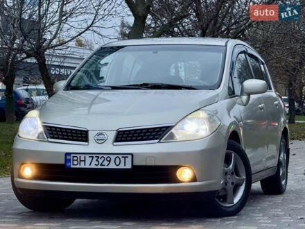 Бежевый Ниссан Тиида, объемом двигателя 1.6 л и пробегом 167 тыс. км за 4999 $, фото 1 на Automoto.ua