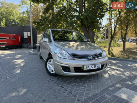 Бежевый Ниссан Тиида, объемом двигателя 1.6 л и пробегом 36 тыс. км за 9500 $, фото 1 на Automoto.ua