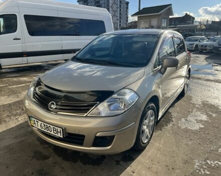 Бежевый Ниссан Тиида, объемом двигателя 1.6 л и пробегом 93 тыс. км за 6850 $, фото 1 на Automoto.ua