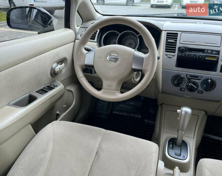 Черный Ниссан Тиида, объемом двигателя 1.6 л и пробегом 172 тыс. км за 6900 $, фото 25 на Automoto.ua