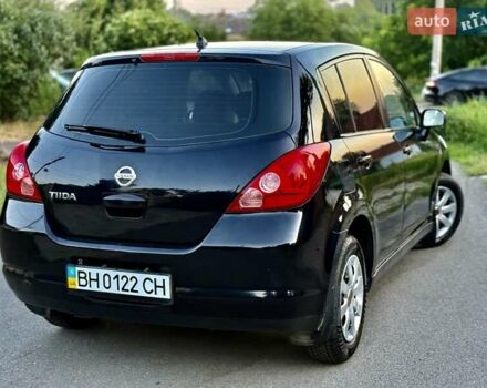 Черный Ниссан Тиида, объемом двигателя 1.6 л и пробегом 199 тыс. км за 5900 $, фото 1 на Automoto.ua