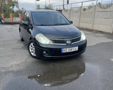 Черный Ниссан Тиида, объемом двигателя 1.8 л и пробегом 226 тыс. км за 4200 $, фото 4 на Automoto.ua