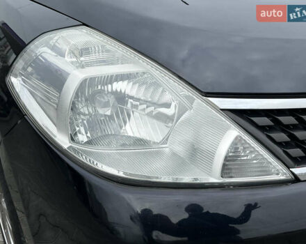 Черный Ниссан Тиида, объемом двигателя 1.6 л и пробегом 172 тыс. км за 6900 $, фото 14 на Automoto.ua