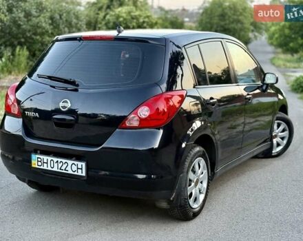 Черный Ниссан Тиида, объемом двигателя 1.6 л и пробегом 199 тыс. км за 5900 $, фото 4 на Automoto.ua