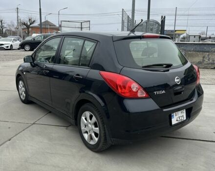 Черный Ниссан Тиида, объемом двигателя 1.6 л и пробегом 188 тыс. км за 5800 $, фото 7 на Automoto.ua