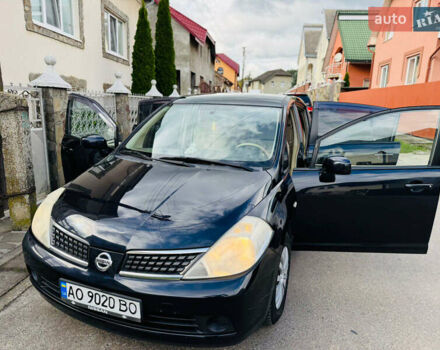 Черный Ниссан Тиида, объемом двигателя 1.6 л и пробегом 187 тыс. км за 5800 $, фото 63 на Automoto.ua