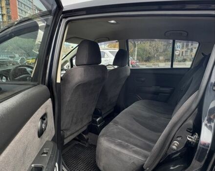 Черный Ниссан Тиида, объемом двигателя 1.6 л и пробегом 222 тыс. км за 5900 $, фото 6 на Automoto.ua