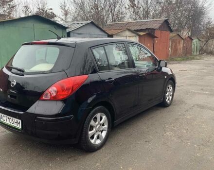 Черный Ниссан Тиида, объемом двигателя 1.5 л и пробегом 261 тыс. км за 5500 $, фото 2 на Automoto.ua