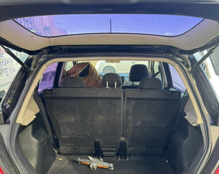 Черный Ниссан Тиида, объемом двигателя 1.6 л и пробегом 195 тыс. км за 5000 $, фото 3 на Automoto.ua