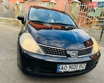 Черный Ниссан Тиида, объемом двигателя 1.6 л и пробегом 187 тыс. км за 5800 $, фото 7 на Automoto.ua
