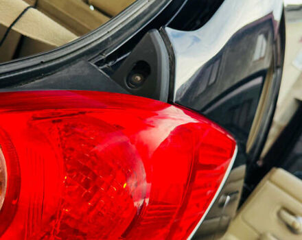 Черный Ниссан Тиида, объемом двигателя 1.6 л и пробегом 187 тыс. км за 5800 $, фото 24 на Automoto.ua