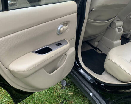 Черный Ниссан Тиида, объемом двигателя 1.46 л и пробегом 261 тыс. км за 5400 $, фото 5 на Automoto.ua