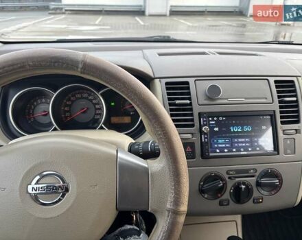 Черный Ниссан Тиида, объемом двигателя 0 л и пробегом 177 тыс. км за 5900 $, фото 9 на Automoto.ua