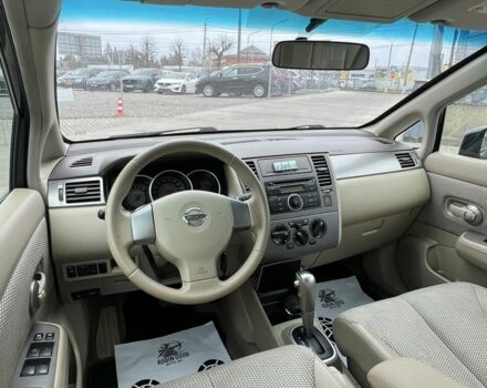 Черный Ниссан Тиида, объемом двигателя 1.6 л и пробегом 188 тыс. км за 5800 $, фото 14 на Automoto.ua