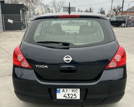 Черный Ниссан Тиида, объемом двигателя 1.6 л и пробегом 188 тыс. км за 5800 $, фото 8 на Automoto.ua