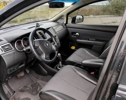 Черный Ниссан Тиида, объемом двигателя 1.6 л и пробегом 2 тыс. км за 6200 $, фото 2 на Automoto.ua