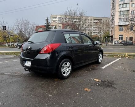 Черный Ниссан Тиида, объемом двигателя 1.6 л и пробегом 222 тыс. км за 5900 $, фото 2 на Automoto.ua