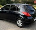 Чорний Ніссан Тііда, об'ємом двигуна 1.6 л та пробігом 150 тис. км за 5000 $, фото 3 на Automoto.ua