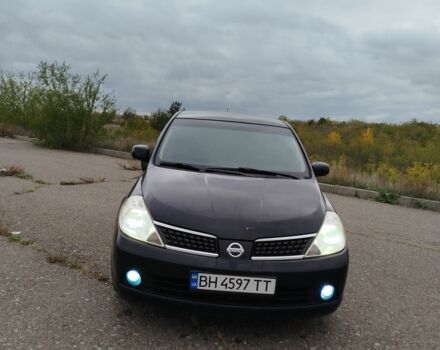 Черный Ниссан Тиида, объемом двигателя 1.6 л и пробегом 2 тыс. км за 6200 $, фото 7 на Automoto.ua