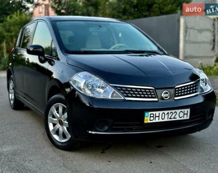 Черный Ниссан Тиида, объемом двигателя 1.6 л и пробегом 199 тыс. км за 5900 $, фото 11 на Automoto.ua