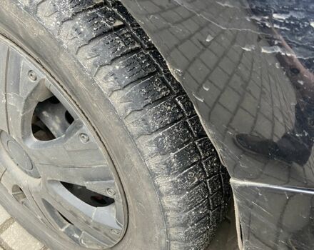 Черный Ниссан Тиида, объемом двигателя 1.6 л и пробегом 200 тыс. км за 4500 $, фото 5 на Automoto.ua