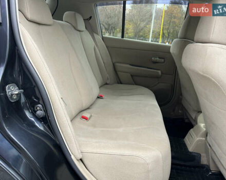 Черный Ниссан Тиида, объемом двигателя 1.6 л и пробегом 172 тыс. км за 6900 $, фото 37 на Automoto.ua