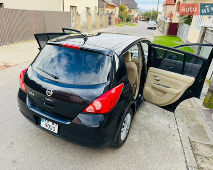 Черный Ниссан Тиида, объемом двигателя 1.6 л и пробегом 187 тыс. км за 5800 $, фото 64 на Automoto.ua