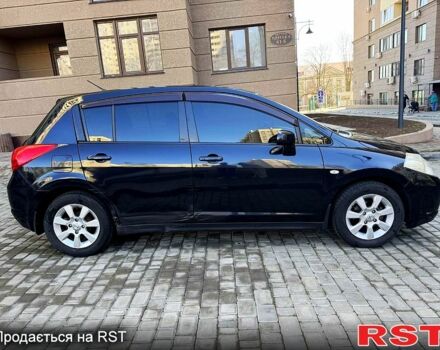 Черный Ниссан Тиида, объемом двигателя 1.6 л и пробегом 282 тыс. км за 4950 $, фото 5 на Automoto.ua