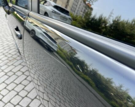 Черный Ниссан Тиида, объемом двигателя 1.8 л и пробегом 140 тыс. км за 6300 $, фото 4 на Automoto.ua