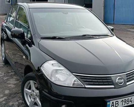 Черный Ниссан Тиида, объемом двигателя 1.6 л и пробегом 300 тыс. км за 4550 $, фото 10 на Automoto.ua