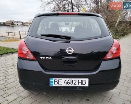 Черный Ниссан Тиида, объемом двигателя 1.6 л и пробегом 114 тыс. км за 6900 $, фото 32 на Automoto.ua