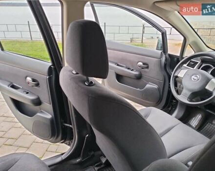 Чорний Ніссан Тііда, об'ємом двигуна 1.6 л та пробігом 114 тис. км за 6729 $, фото 18 на Automoto.ua