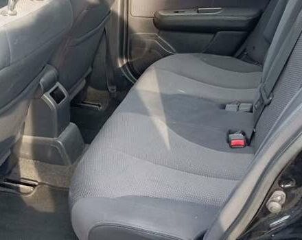 Черный Ниссан Тиида, объемом двигателя 1.6 л и пробегом 300 тыс. км за 4550 $, фото 7 на Automoto.ua