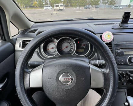 Чорний Ніссан Тііда, об'ємом двигуна 1.6 л та пробігом 114 тис. км за 6000 $, фото 9 на Automoto.ua