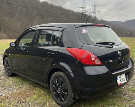Черный Ниссан Тиида, объемом двигателя 1.6 л и пробегом 138 тыс. км за 6400 $, фото 9 на Automoto.ua
