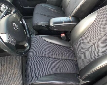 Черный Ниссан Тиида, объемом двигателя 1.5 л и пробегом 120 тыс. км за 6000 $, фото 6 на Automoto.ua