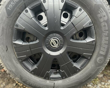 Черный Ниссан Тиида, объемом двигателя 1.6 л и пробегом 138 тыс. км за 6400 $, фото 27 на Automoto.ua