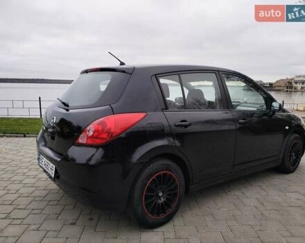 Черный Ниссан Тиида, объемом двигателя 1.6 л и пробегом 114 тыс. км за 6900 $, фото 20 на Automoto.ua