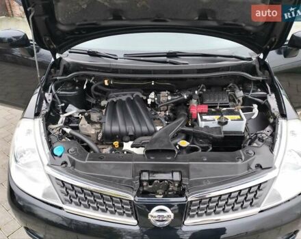 Черный Ниссан Тиида, объемом двигателя 1.6 л и пробегом 114 тыс. км за 6900 $, фото 15 на Automoto.ua