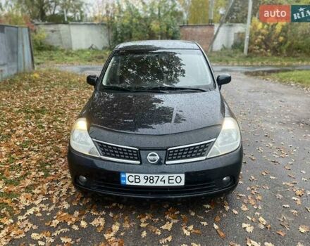 Черный Ниссан Тиида, объемом двигателя 1.6 л и пробегом 188 тыс. км за 6700 $, фото 3 на Automoto.ua