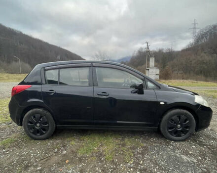 Черный Ниссан Тиида, объемом двигателя 1.6 л и пробегом 138 тыс. км за 6400 $, фото 15 на Automoto.ua