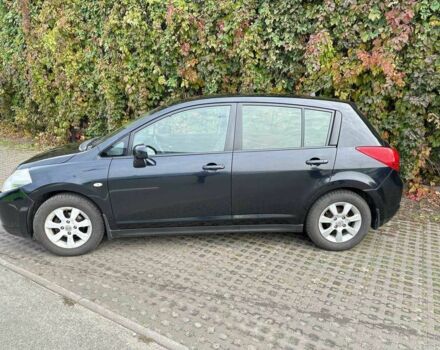 Черный Ниссан Тиида, объемом двигателя 1.6 л и пробегом 117 тыс. км за 7400 $, фото 7 на Automoto.ua