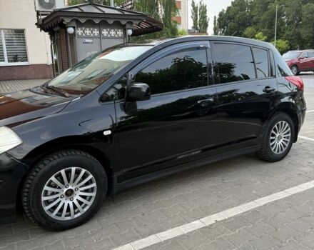 Черный Ниссан Тиида, объемом двигателя 1.6 л и пробегом 228 тыс. км за 5900 $, фото 5 на Automoto.ua
