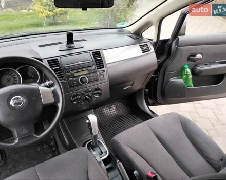 Чорний Ніссан Тііда, об'ємом двигуна 1.6 л та пробігом 114 тис. км за 6729 $, фото 3 на Automoto.ua